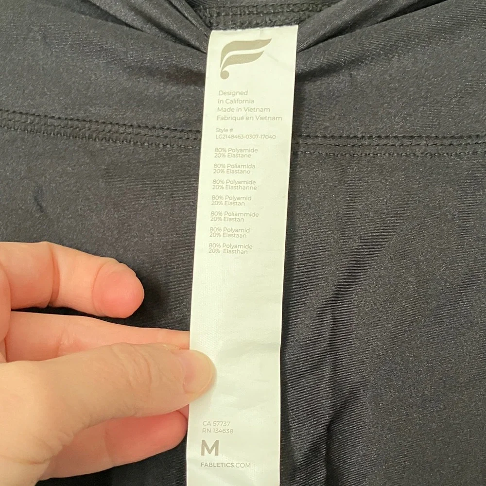 Fabletics Black Shine Leggings - Picture 2 of 4
